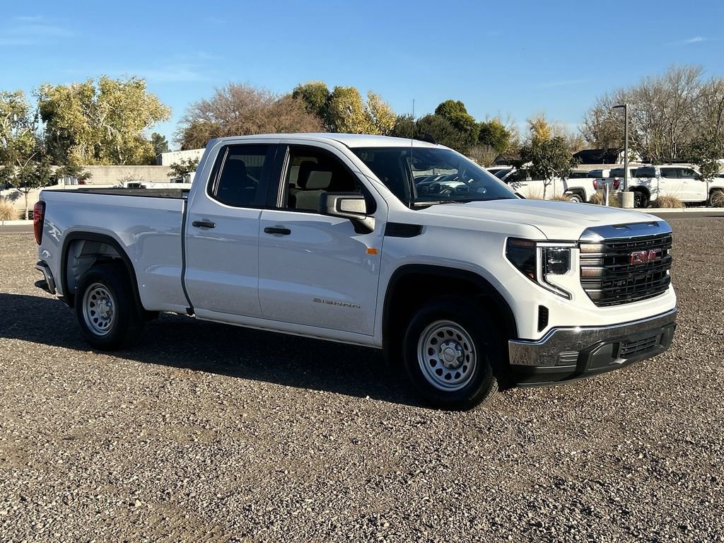 Used 2023 GMC Sierra 1500 Pro image 2