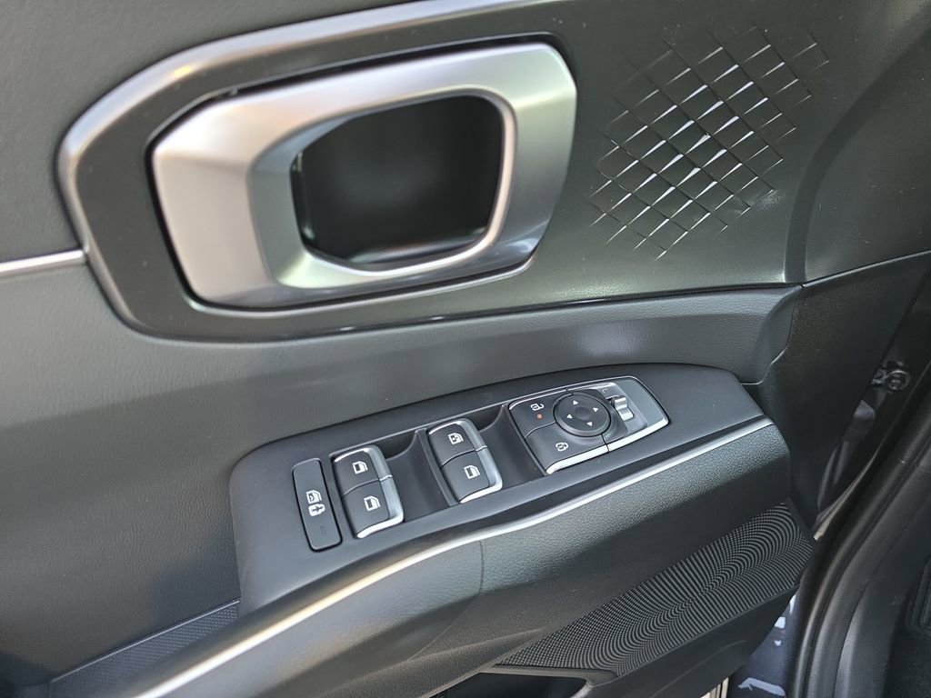 New 2026 Kia Sorento LX image 25