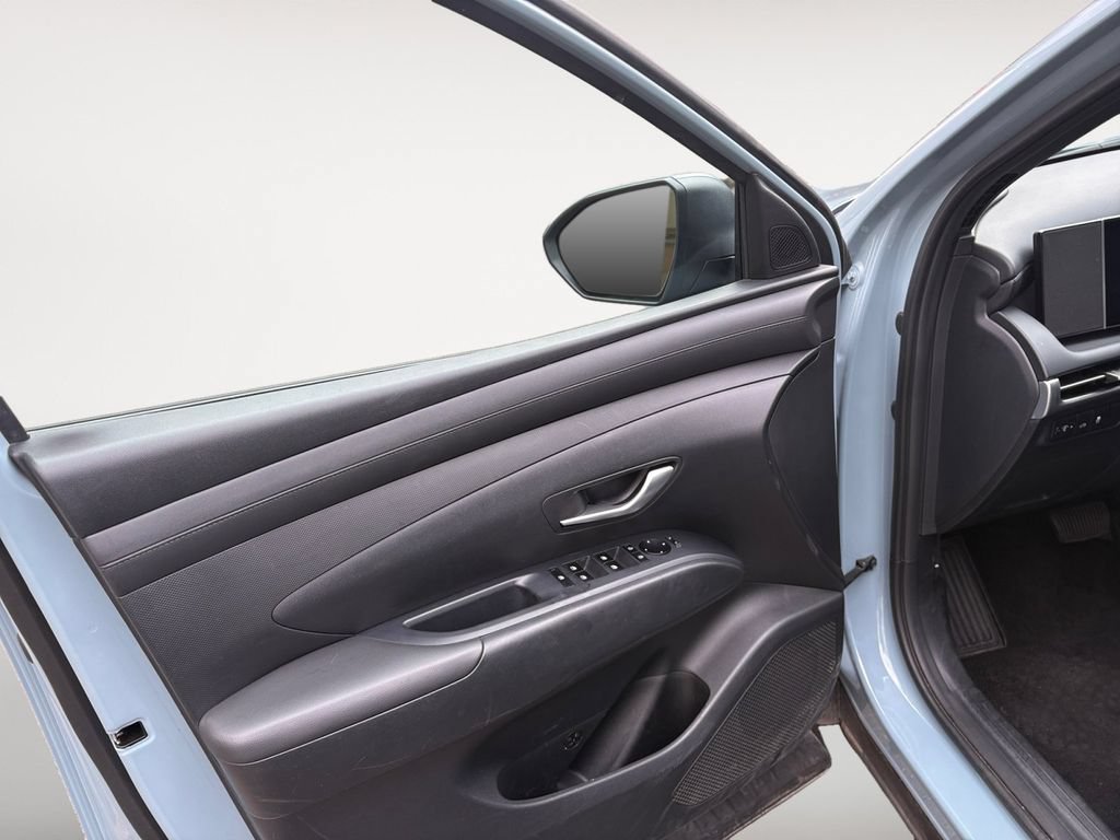 Used 2025 Hyundai Santa Cruz SEL AWD/4WD image 10