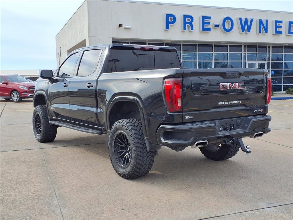 Used 2024 GMC Sierra 1500 AT4 w/ Technology Package image 4