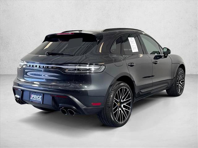 Certified 2026 Porsche Macan AWD/4WD image 9