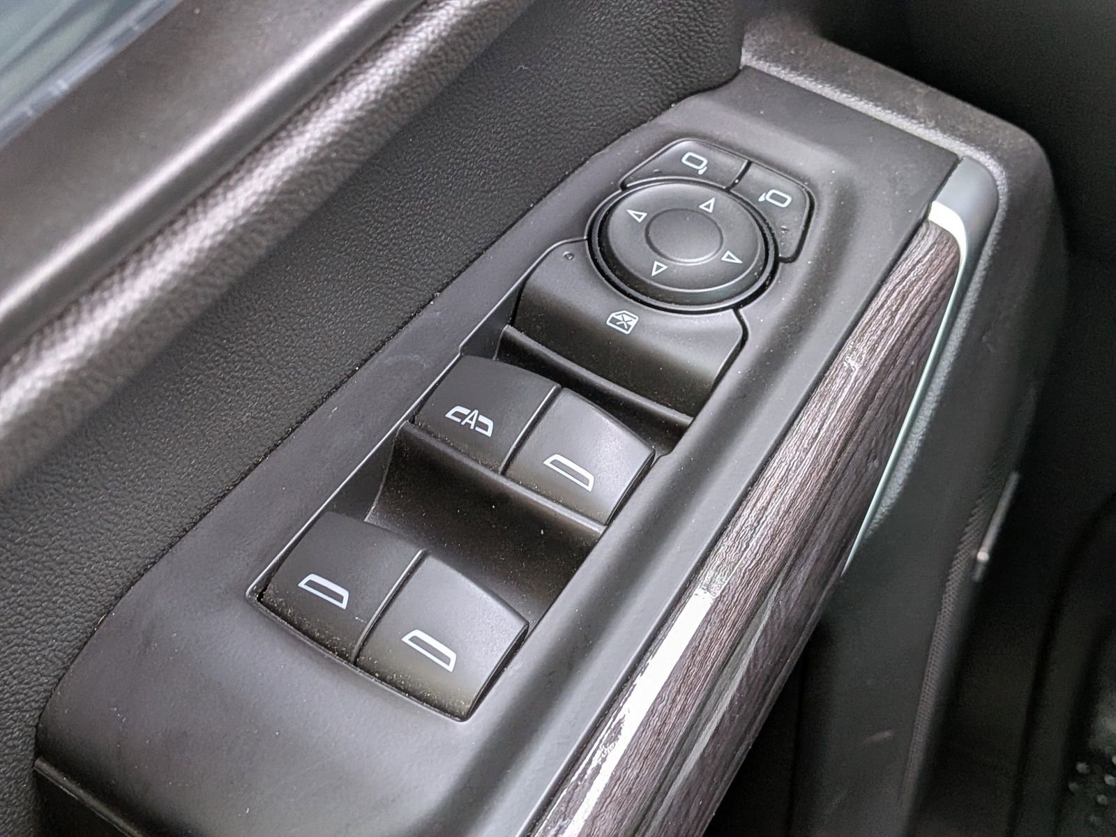 Used 2020 Chevrolet Silverado 1500 RST w/ All-Star Edition image 26