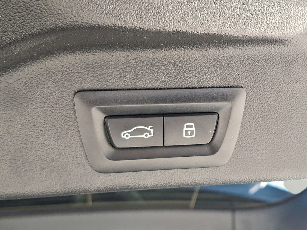 Used 2024 BMW X5 sDrive40i w/ Premium Package image 30