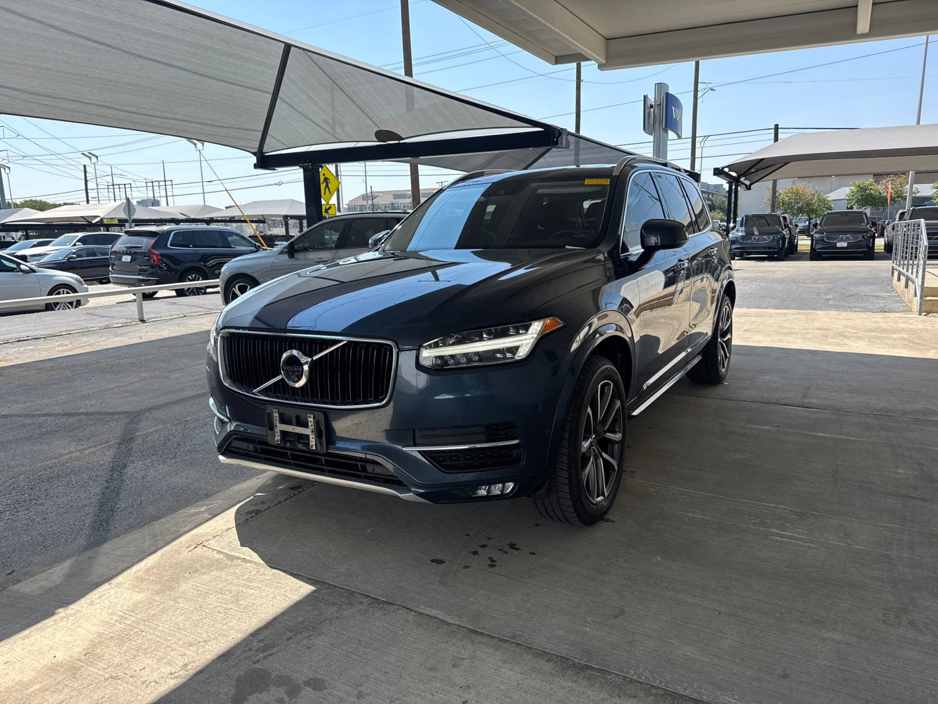 Used 2018 Volvo XC90 T5 Momentum