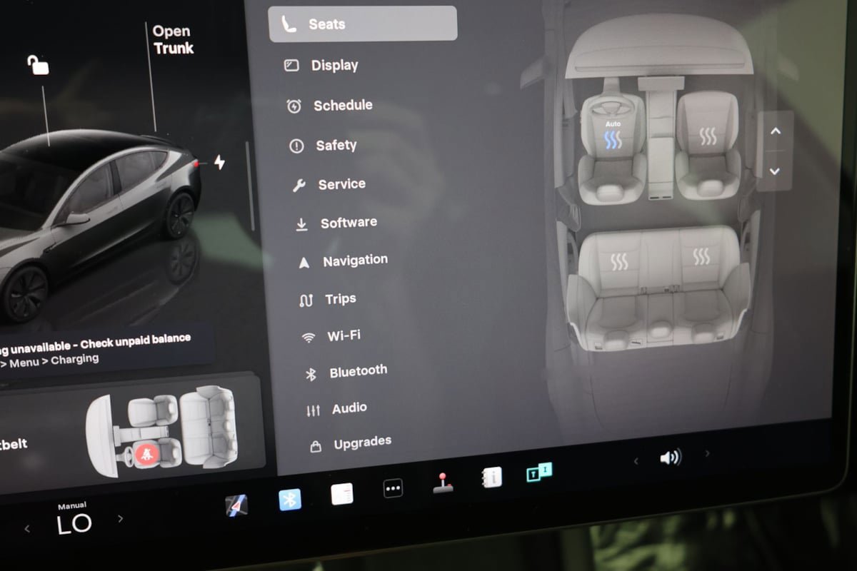 Used 2025 Tesla Model 3 RWD image 9