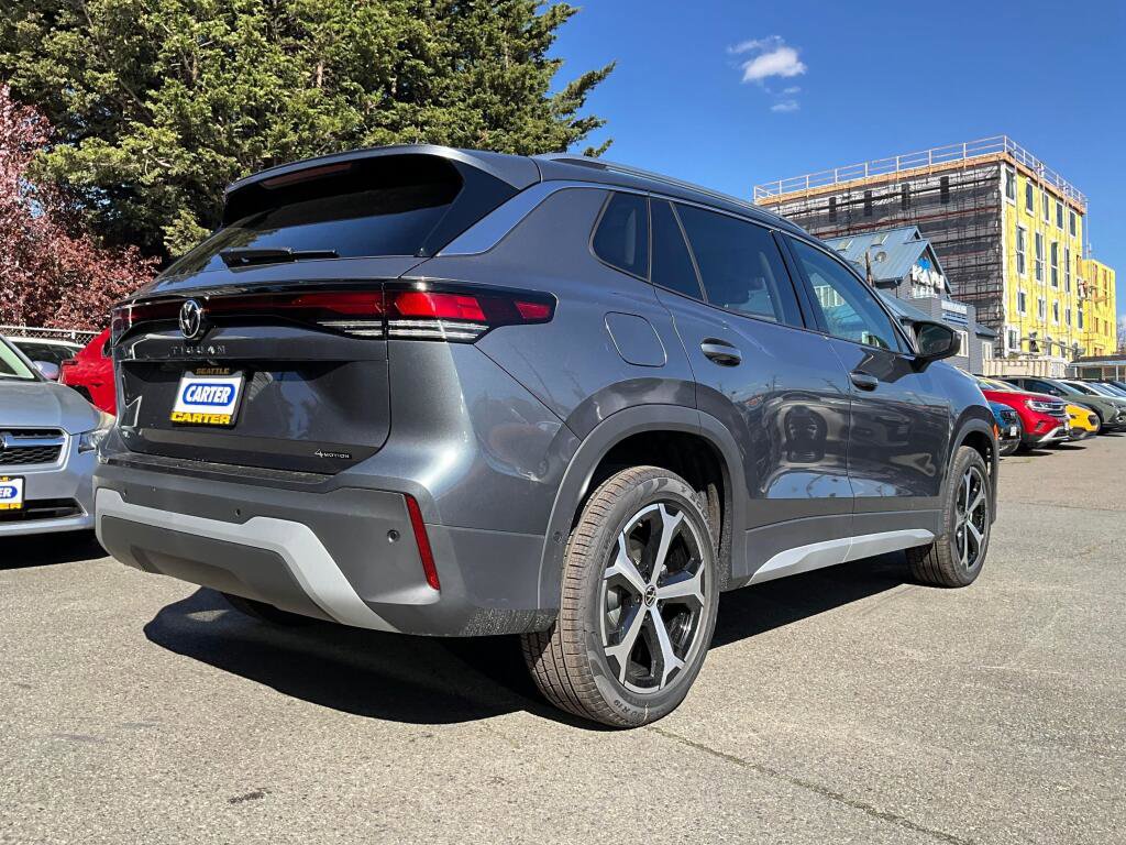 New 2026 Volkswagen Tiguan SE AWD/4WD image 8