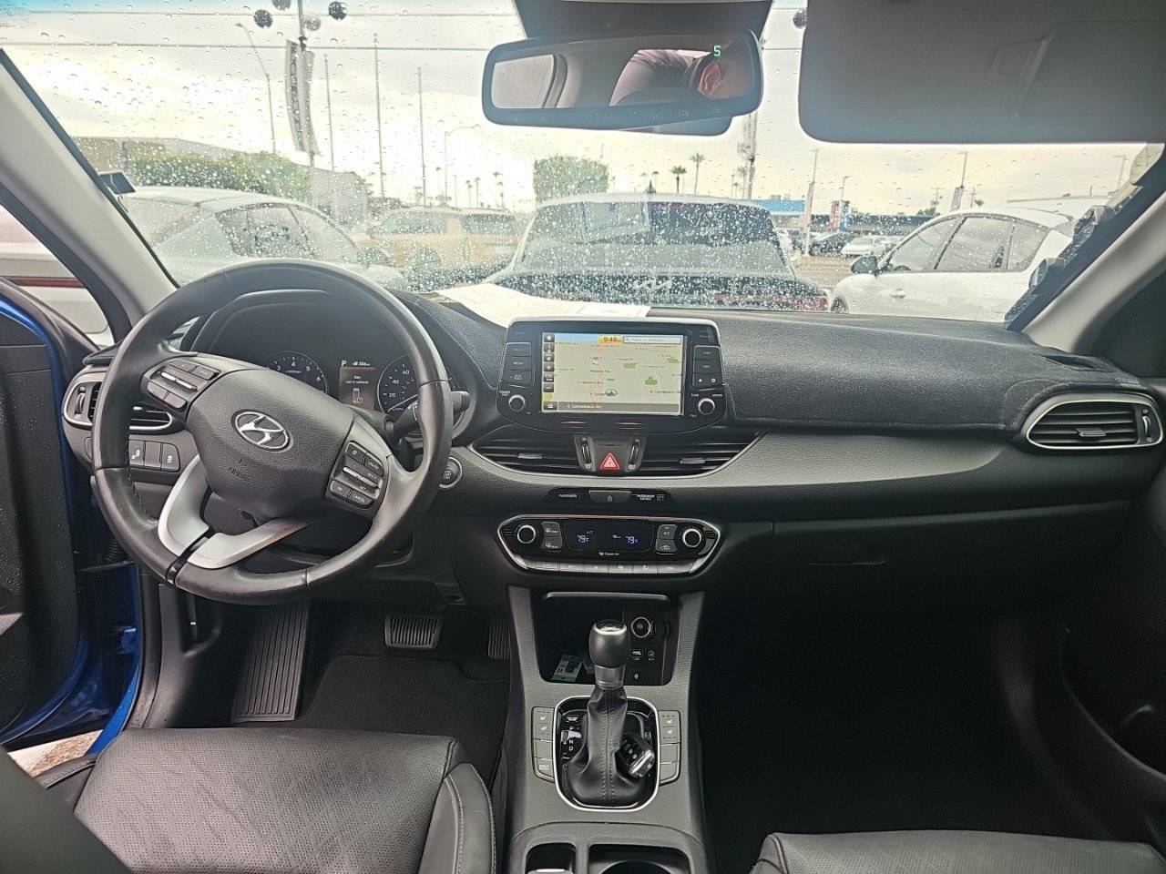 Used 2018 Hyundai Elantra GT w/ Tech Package 03 FWD image 13