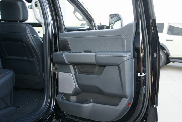 New 2026 Ford F250 Lariat w/ Lariat Ultimate Package image 37