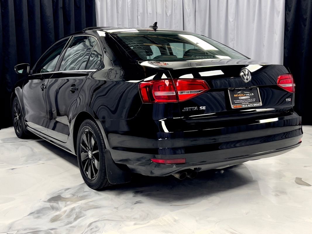 Used 2015 Volkswagen Jetta SE image 8