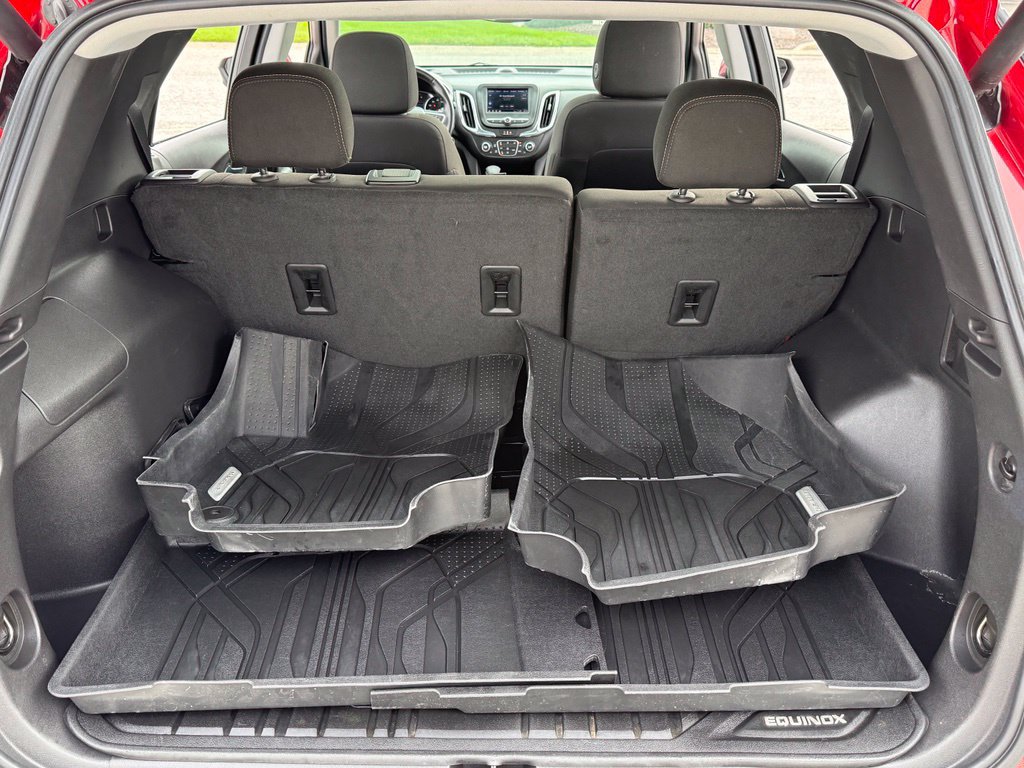 Used 2023 Chevrolet Equinox LT FWD image 25