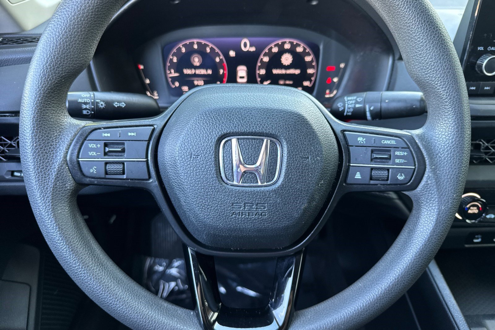 Used 2023 Honda Accord LX image 11