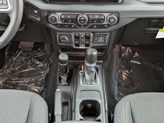 New 2024 Jeep Wrangler Unlimited Sahara AWD/4WD image 19