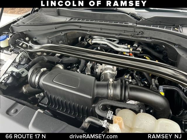 Used 2023 Lincoln Aviator Standard w/ Premium Package image 27