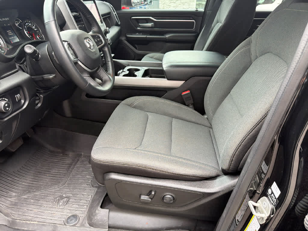 Used 2023 RAM 1500 Big Horn AWD/4WD image 10