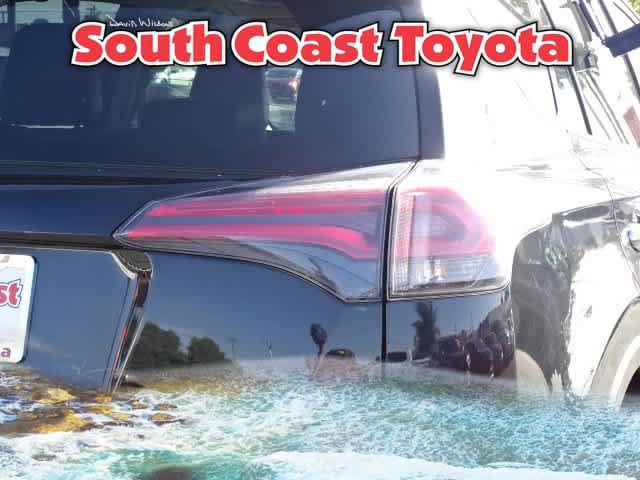 Used 2018 Toyota RAV4 Limited w/ Advanced Technology Package AWD/4WD image 12