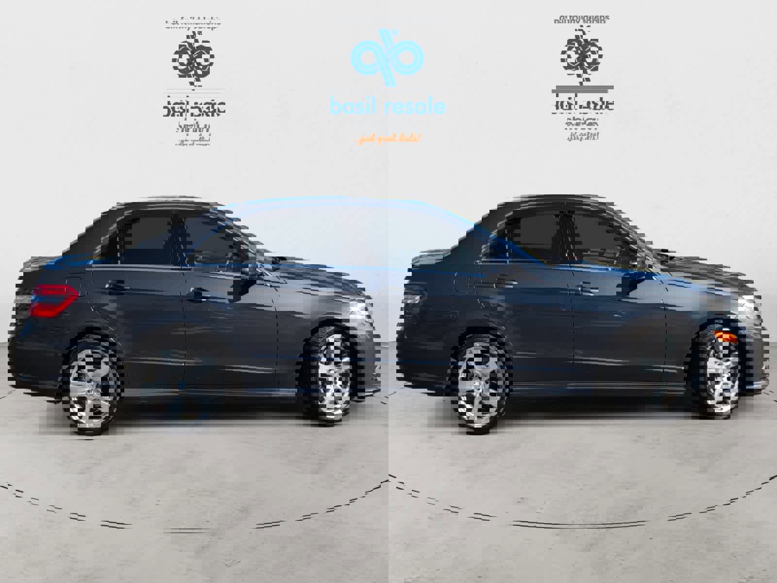 Used 2011 Mercedes-Benz E 350 Sedan image 10