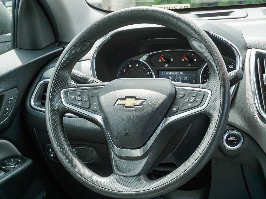 Used 2022 Chevrolet Equinox LS w/ LS Convenience Package image 17