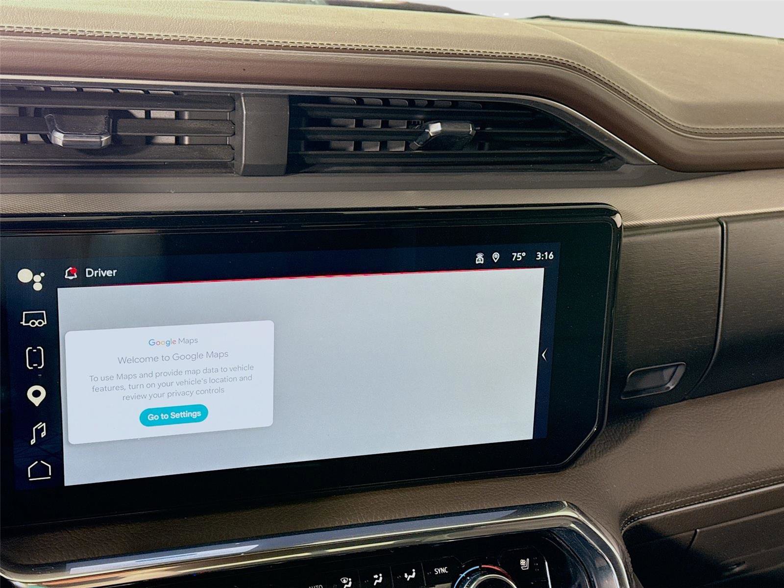 Used 2024 GMC Sierra 1500 Denali w/ Technology Package image 7