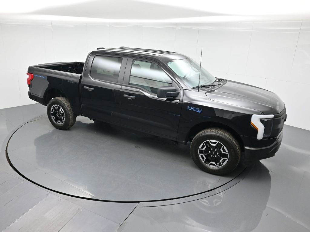 New 2024 Ford F150 Lightning Pro image 39