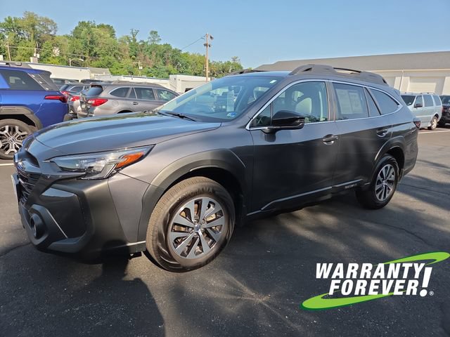 Certified 2025 Subaru Outback Premium w/ Popular Package #1A AWD/4WD image 3