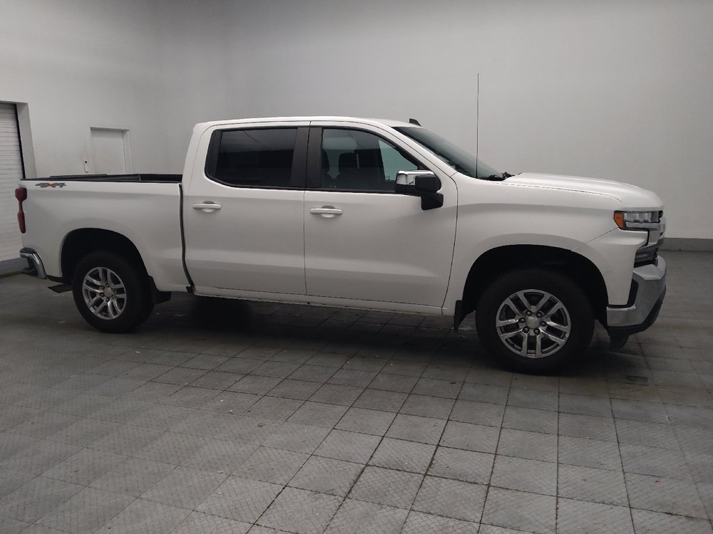 Used 2020 Chevrolet Silverado 1500 LT w/ LT Value Package AWD/4WD image 11