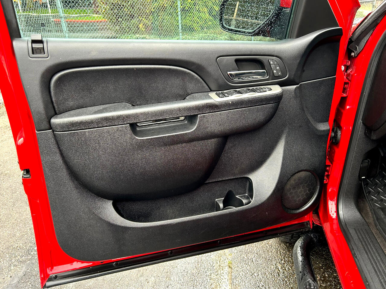 Used 2013 Chevrolet Silverado 2500 LTZ w/ LTZ Plus Package image 10
