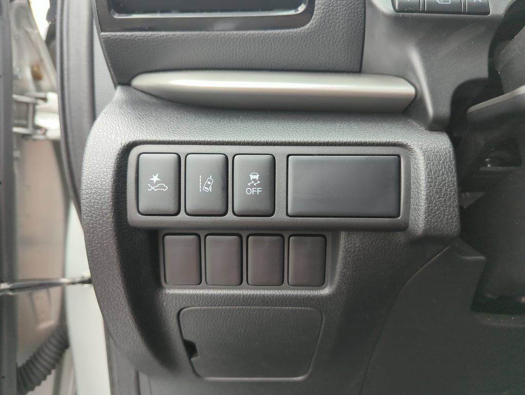 Used 2023 Mitsubishi Eclipse Cross Ralliart AWD/4WD image 39