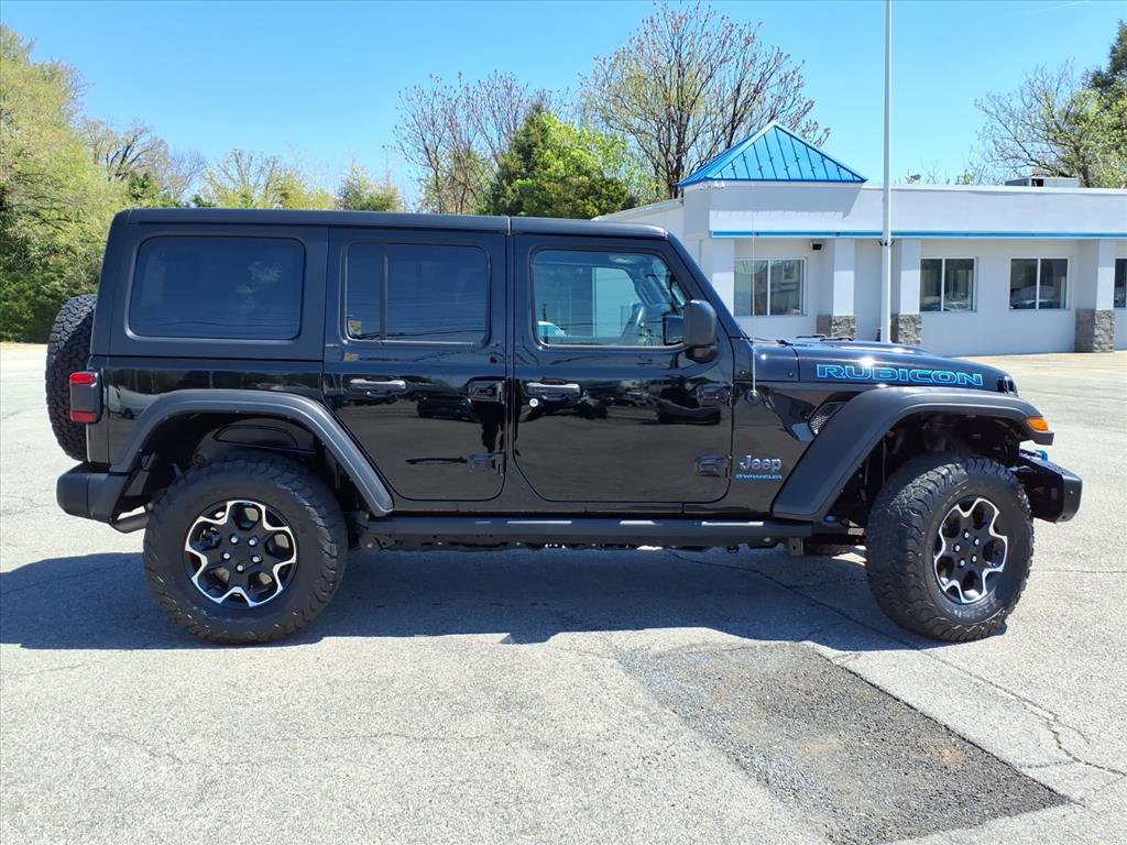 Used 2023 Jeep Wrangler Unlimited Rubicon 4xe w/ Steel Bumper Group AWD/4WD image 3