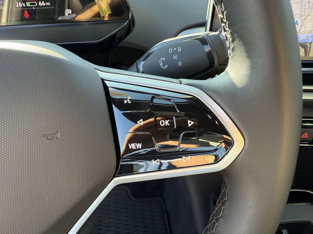 New 2025 Volkswagen ID.4 Pro RWD image 15
