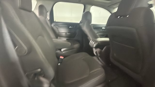 Used 2015 GMC Acadia SLE FWD image 25
