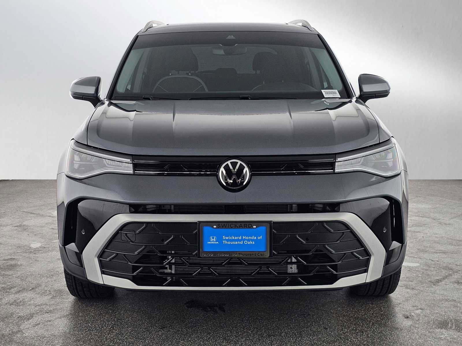 Used 2026 Volkswagen Taos SE image 8