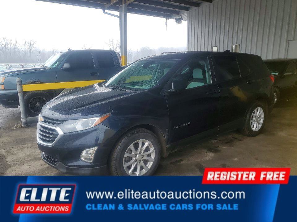 Used 2020 Chevrolet Equinox LS w/ LS Convenience Package image 2