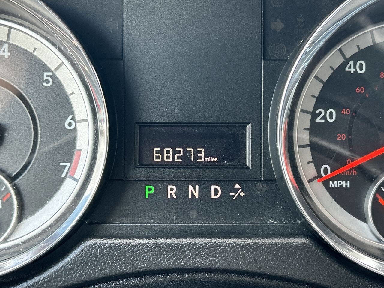 Used 2018 Dodge Grand Caravan SXT image 16