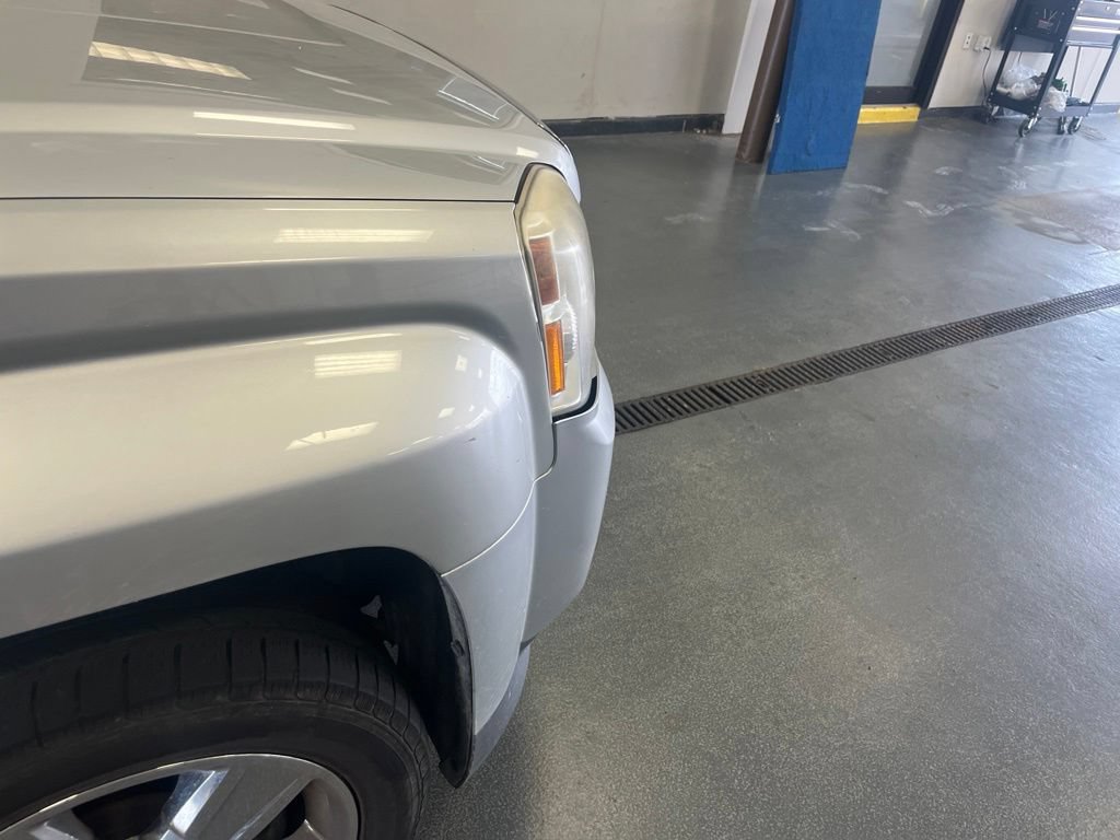 Used 2015 GMC Terrain SLE w/ Chrome Edition AWD/4WD image 11