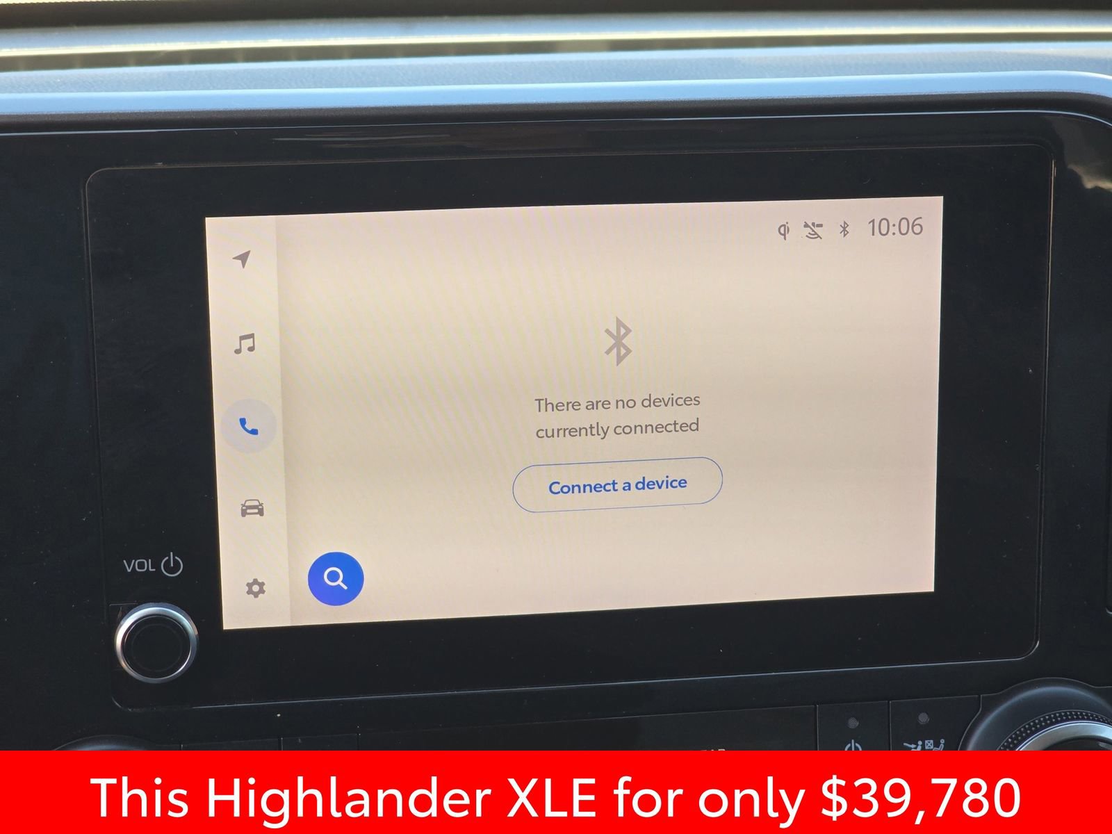 Used 2024 Toyota Highlander XLE image 30