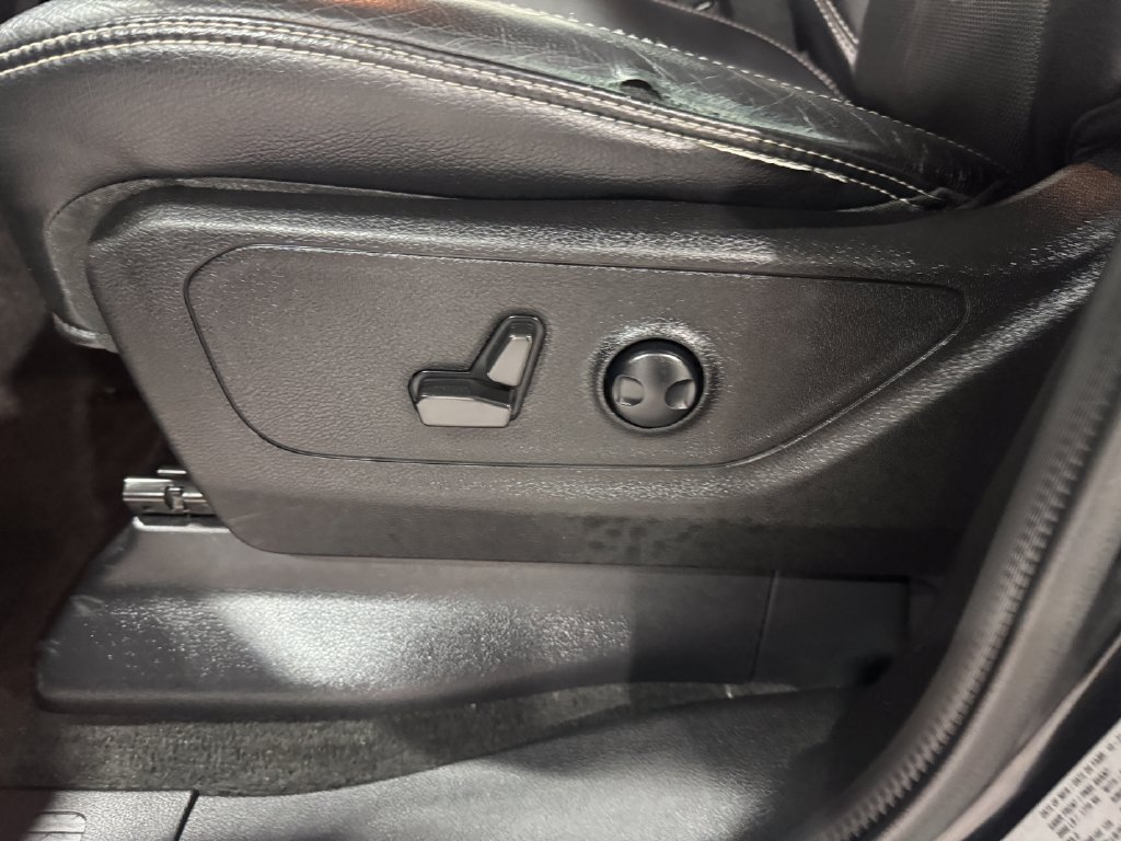 Used 2022 RAM 1500 Rebel w/ Rebel Level 2 Equipment Group AWD/4WD image 18