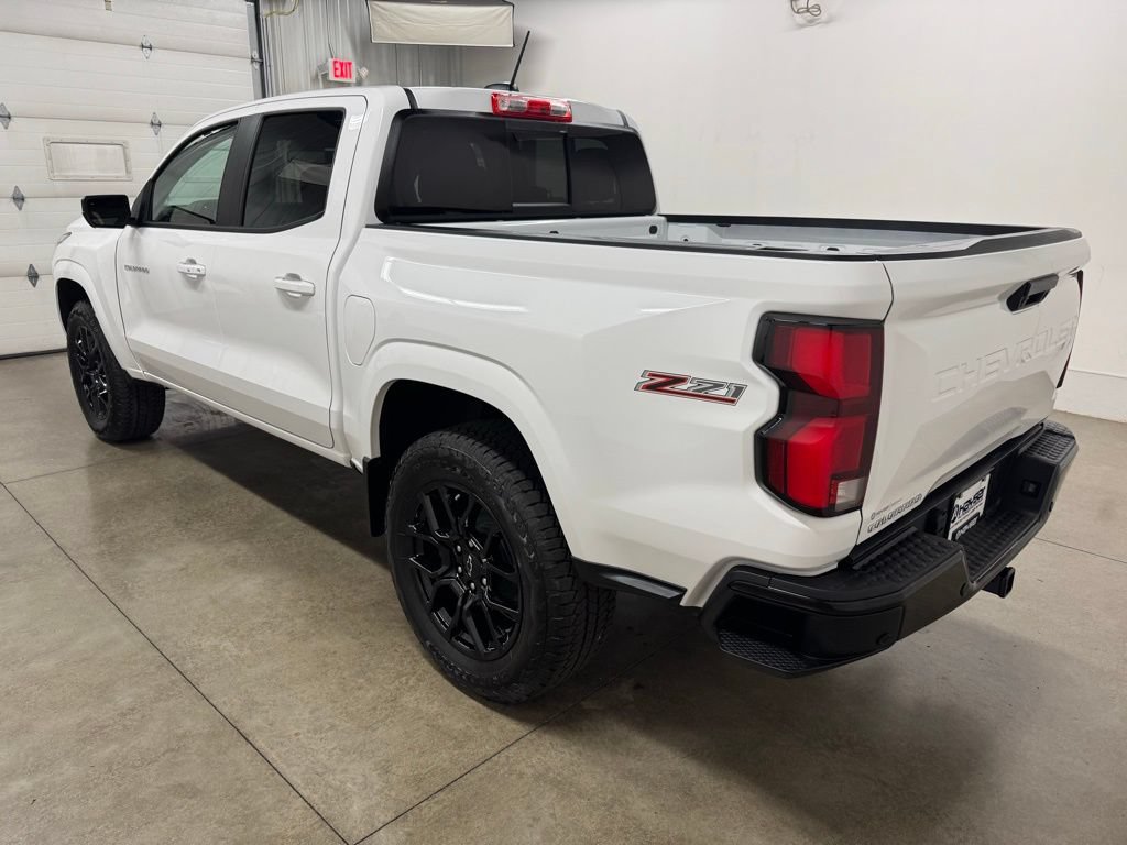 New 2026 Chevrolet Colorado Z71 w/ Technology Package AWD/4WD image 3