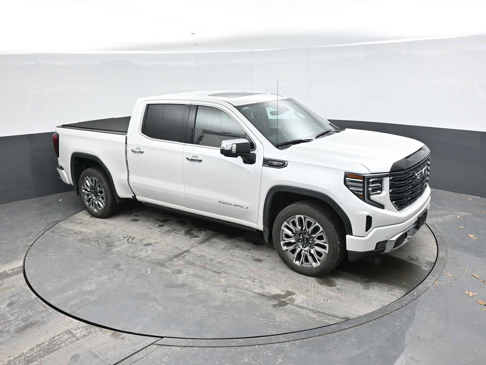 Used 2025 GMC Sierra 1500 Denali Ultimate AWD/4WD image 18