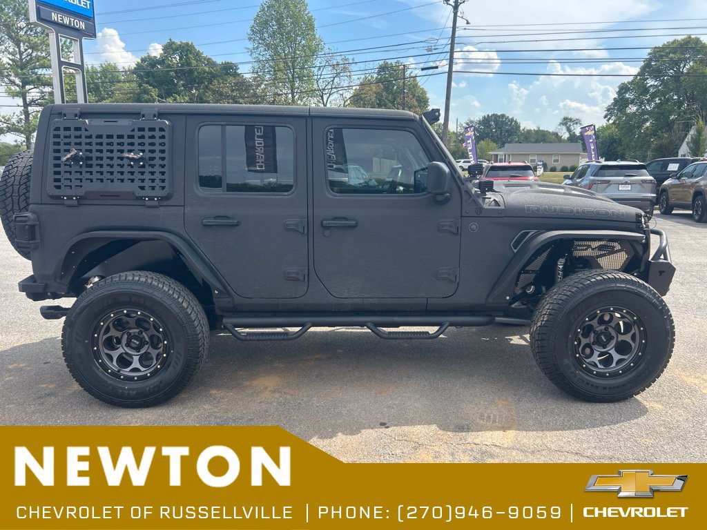 Used 2024 Jeep Wrangler Unlimited Rubicon w/ Technology Group AWD/4WD image 39