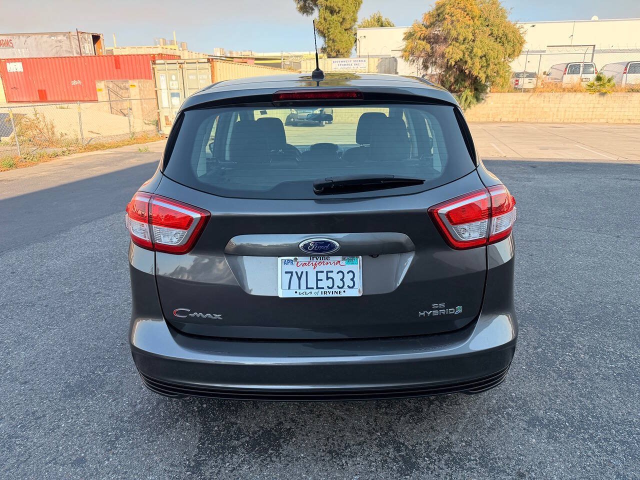 Used 2017 Ford C-MAX SE FWD image 16