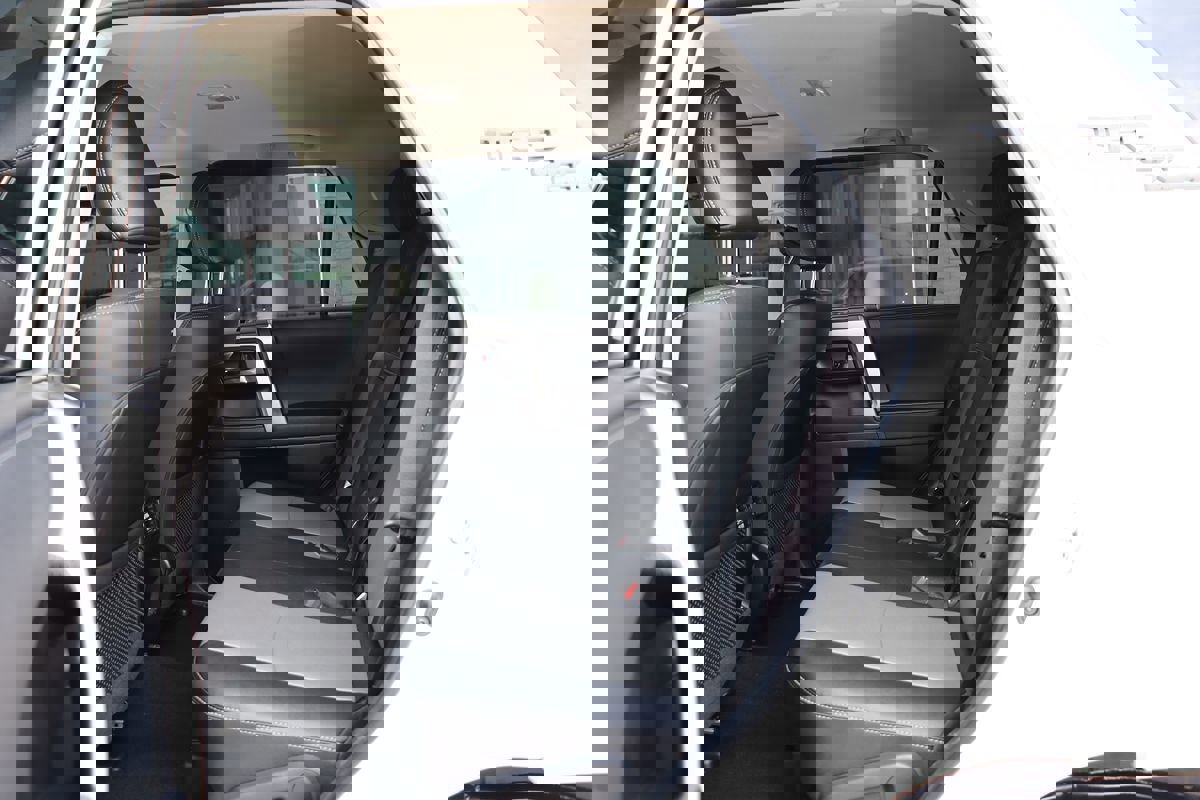 Used 2023 Toyota 4Runner SR5 Premium image 38