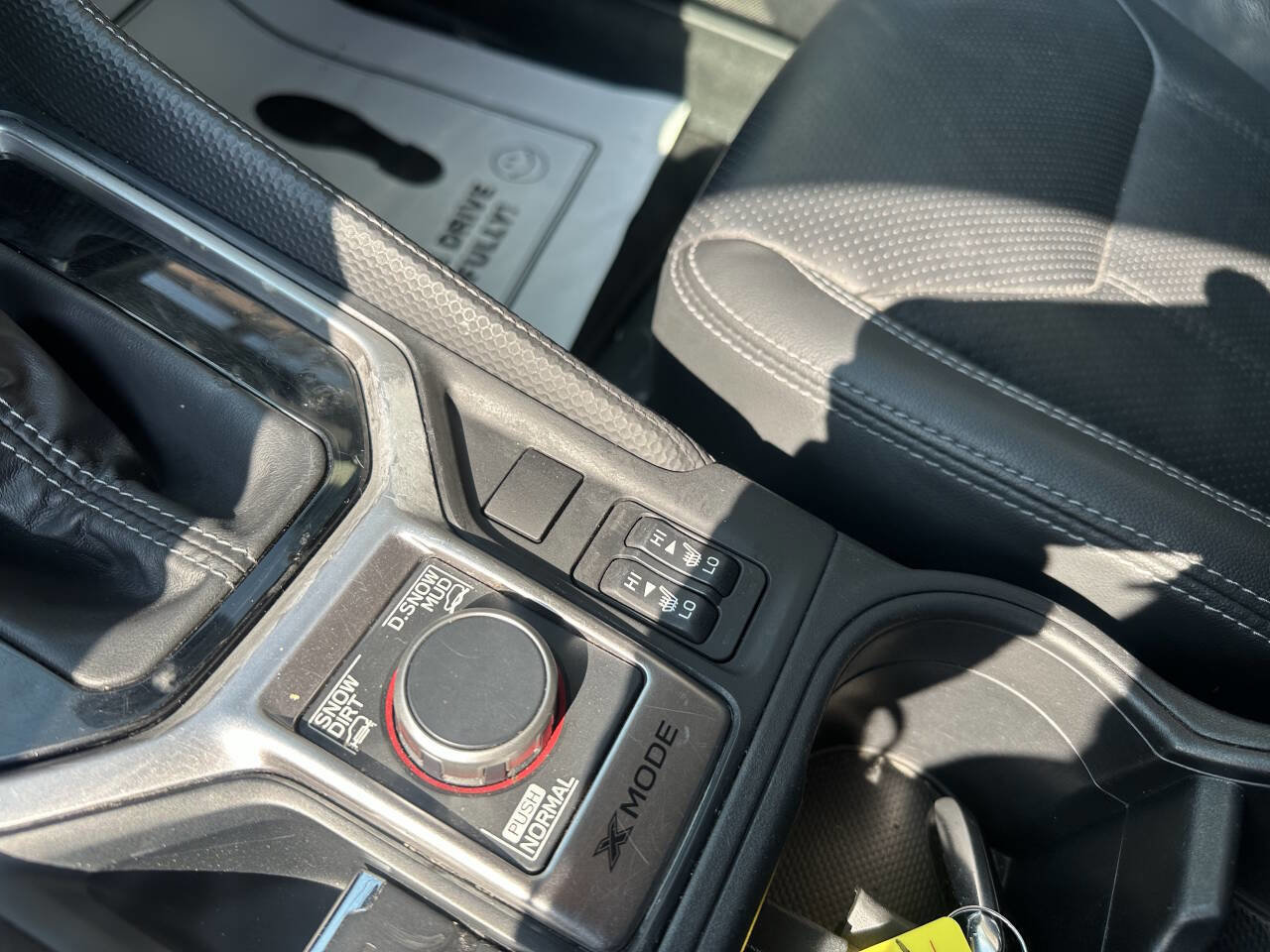 Used 2020 Subaru Forester Limited image 11