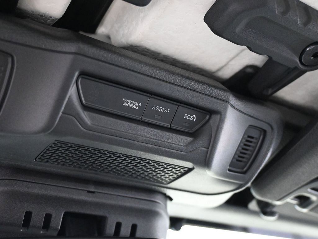 New 2026 Jeep Gladiator Mojave AWD/4WD image 17
