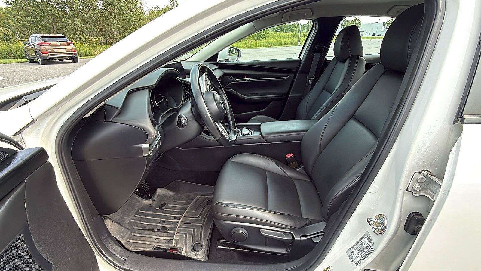 Used 2020 MAZDA MAZDA3 AWD Sedan w/ Select Package image 24