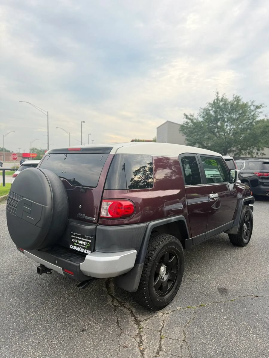 Used 2007 Toyota FJ Cruiser 4WD image 5