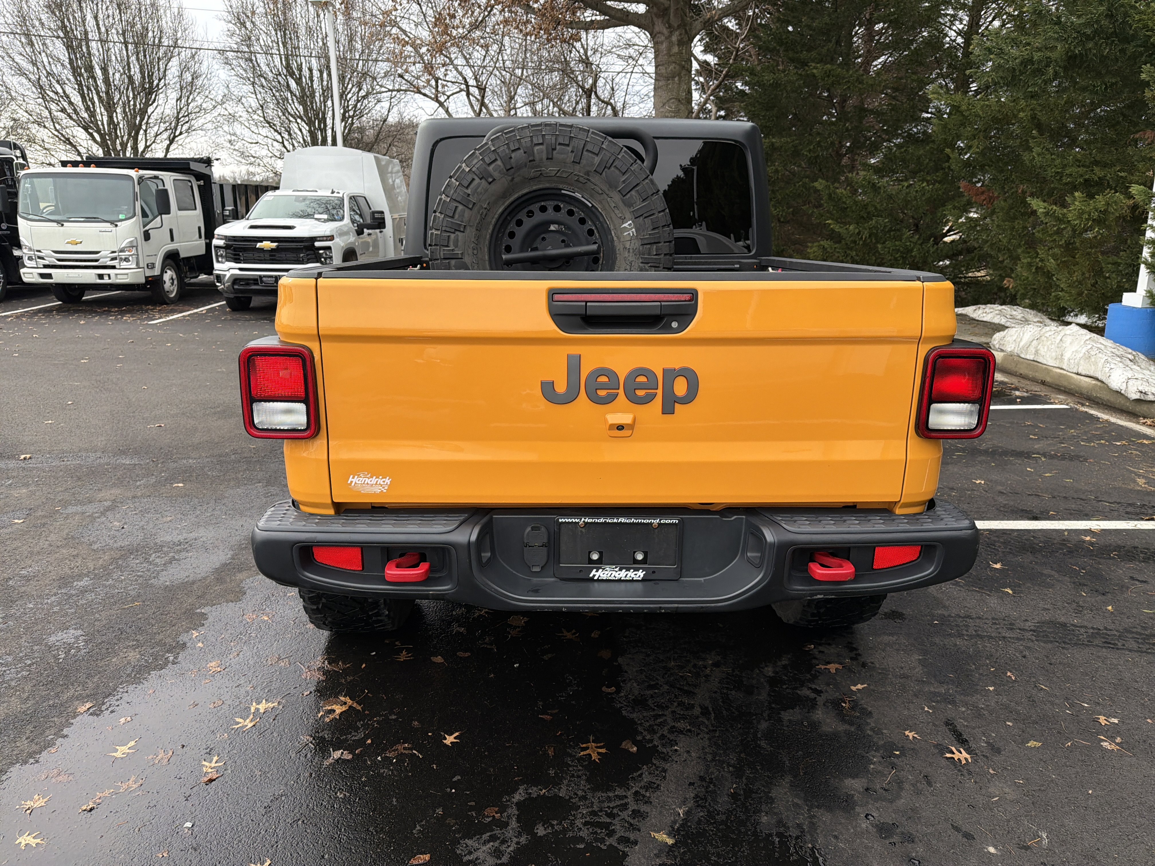 Used 2021 Jeep Gladiator Rubicon w/ Cold Weather Group image 9