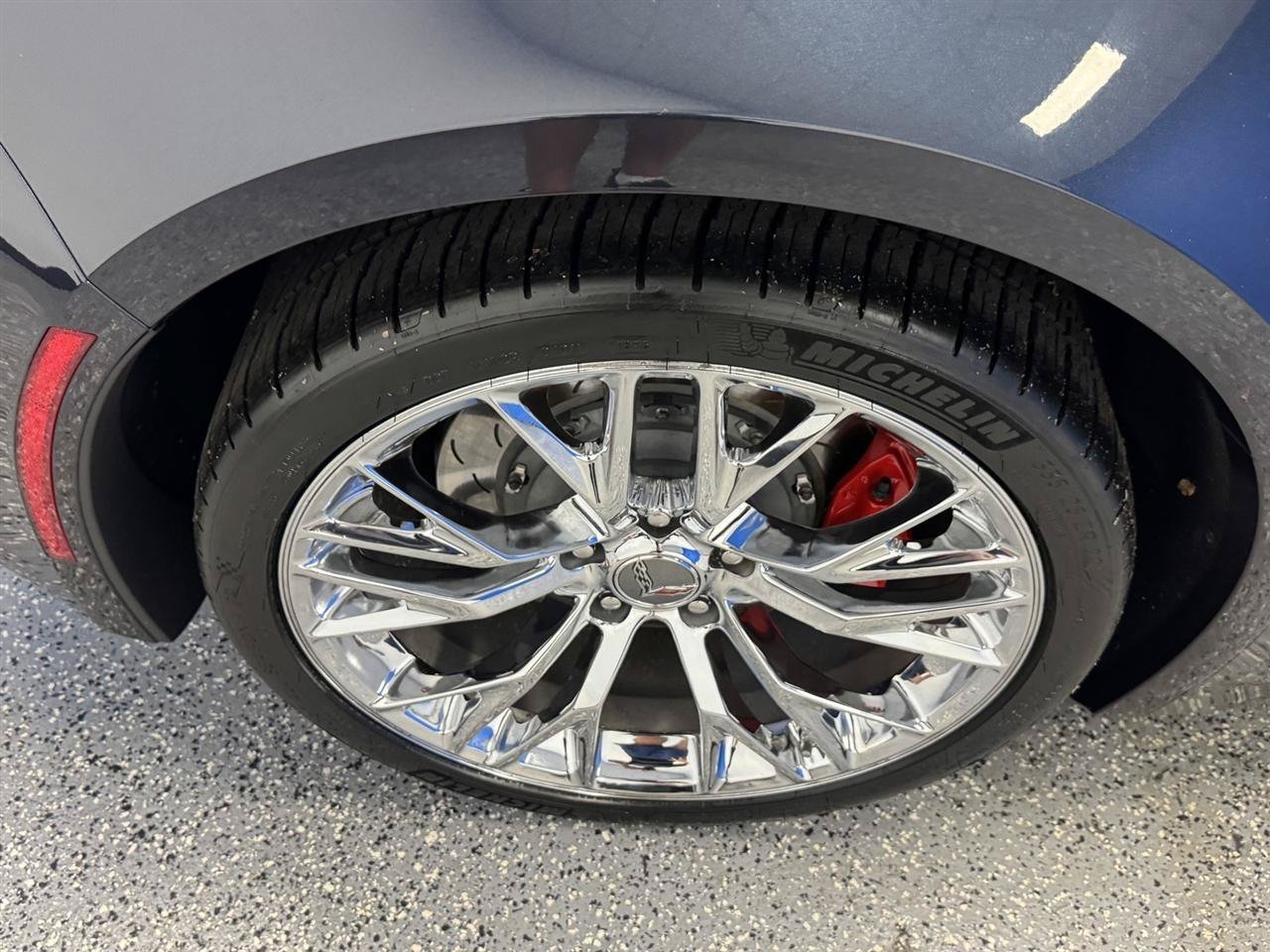 Used 2015 Chevrolet Corvette Z06 w/ 2LZ Preferred Equipment Group RWD image 29