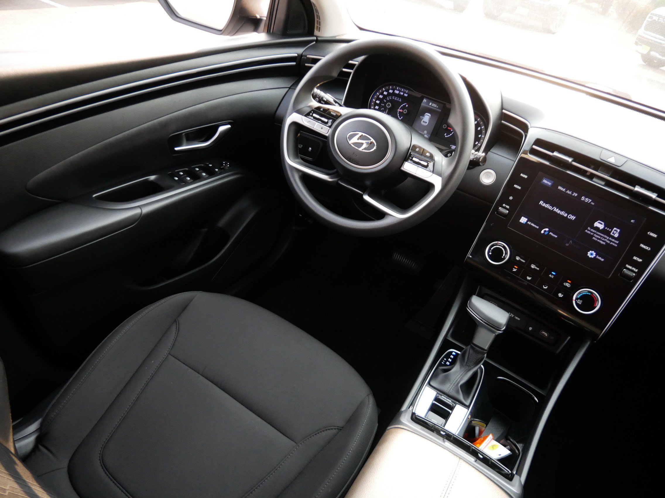 Used 2023 Hyundai Tucson SEL w/ Cargo Package FWD image 7