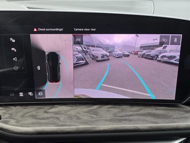 Used 2025 Audi Q5 Premium AWD/4WD image 6