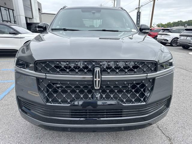 New 2026 Lincoln Navigator Black Label AWD/4WD image 2